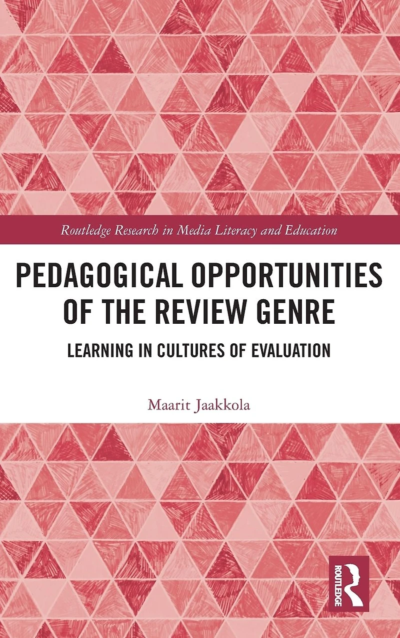 Pedagogical Opportunities of the Review Genre: Learning Cultures Evaluation