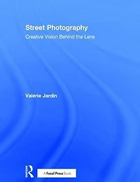 Street Photography: Creative Vision Behind the Lens