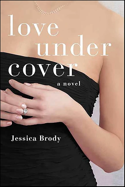 Love Under Cover: A Novel