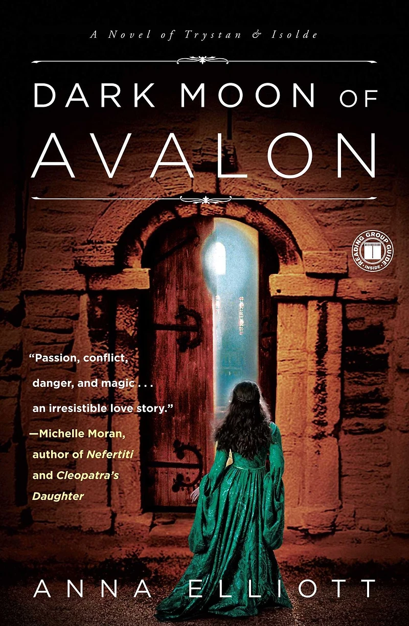 Dark Moon of Avalon: A Novel Trystan & Isolde