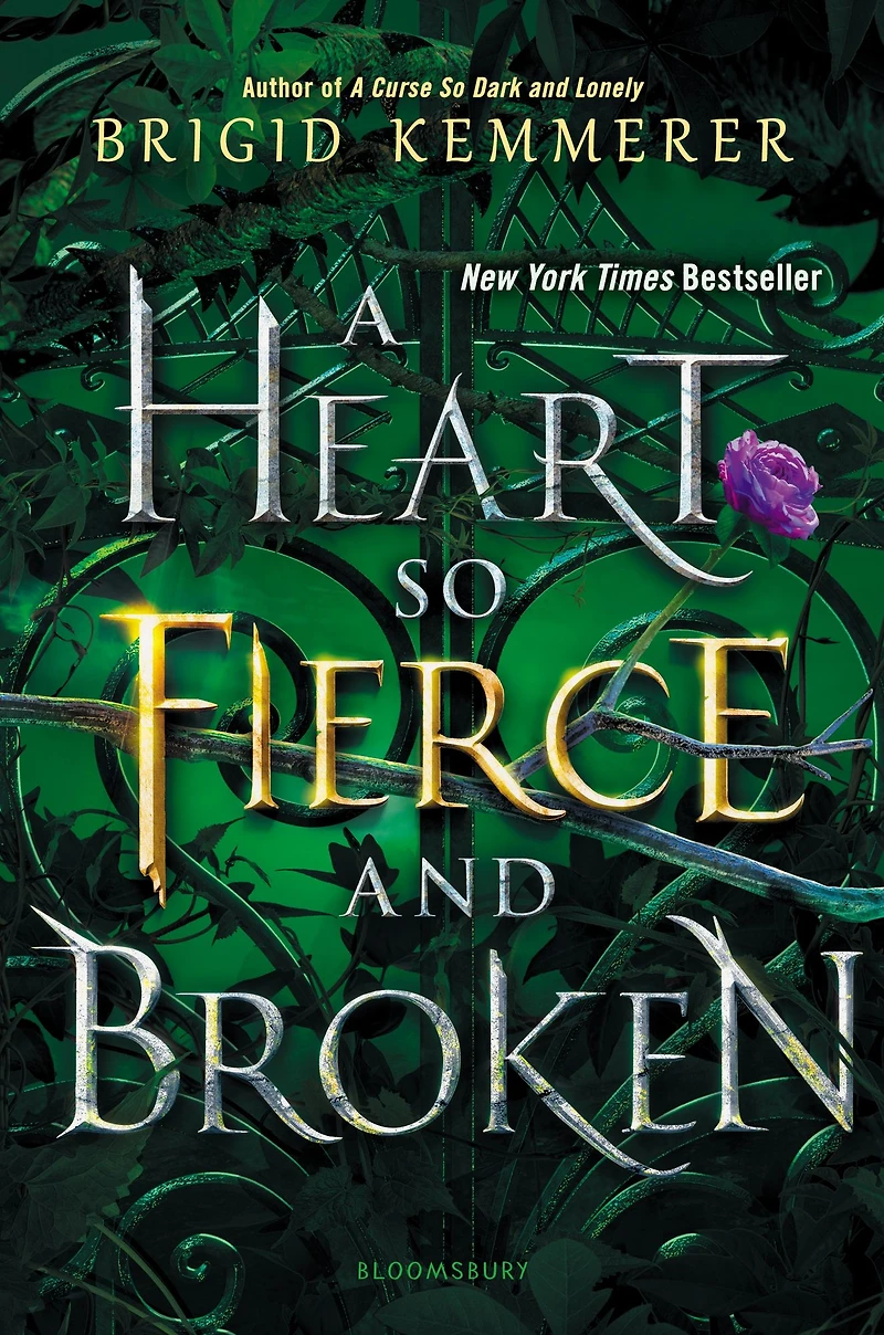 A Heart So Fierce and Broken (Cursebreaker Series #2)