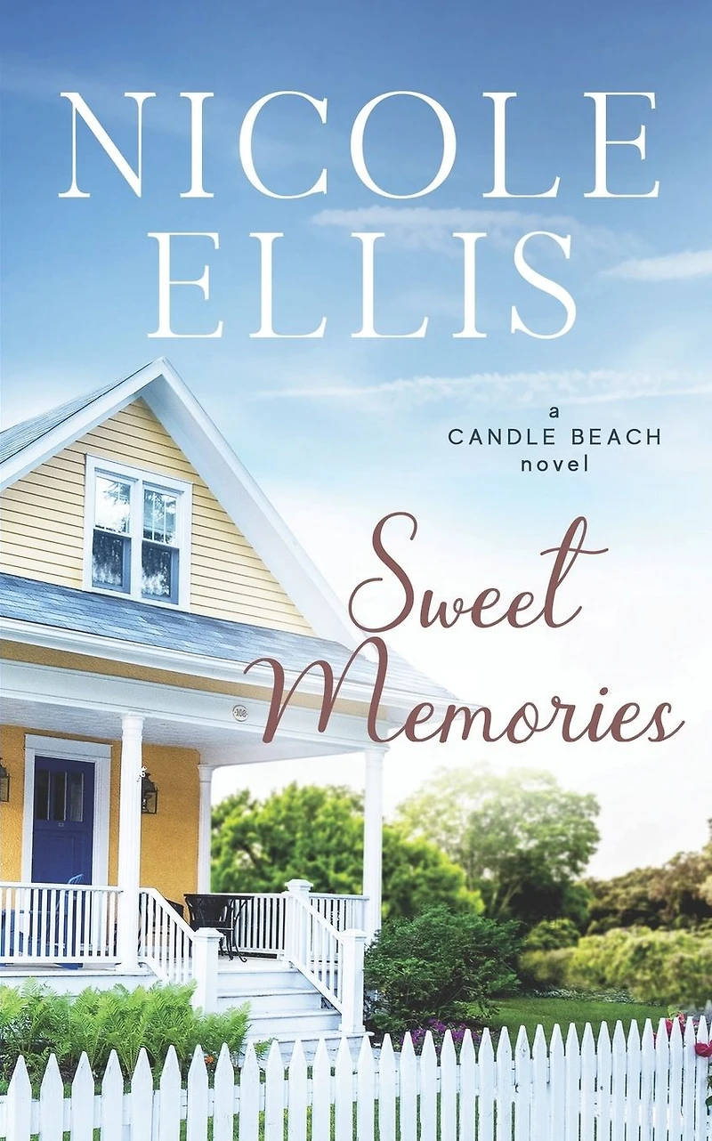 Sweet Memories: A Candle Beach Sweet Romance