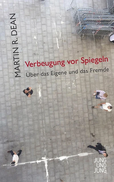 Verbeugung vor Spiegeln: Über das Eigene und das Fremde