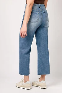 WallFlower Bella Wash Fearless Curvy Super-High-Rise Ankle Wide-Leg Jean