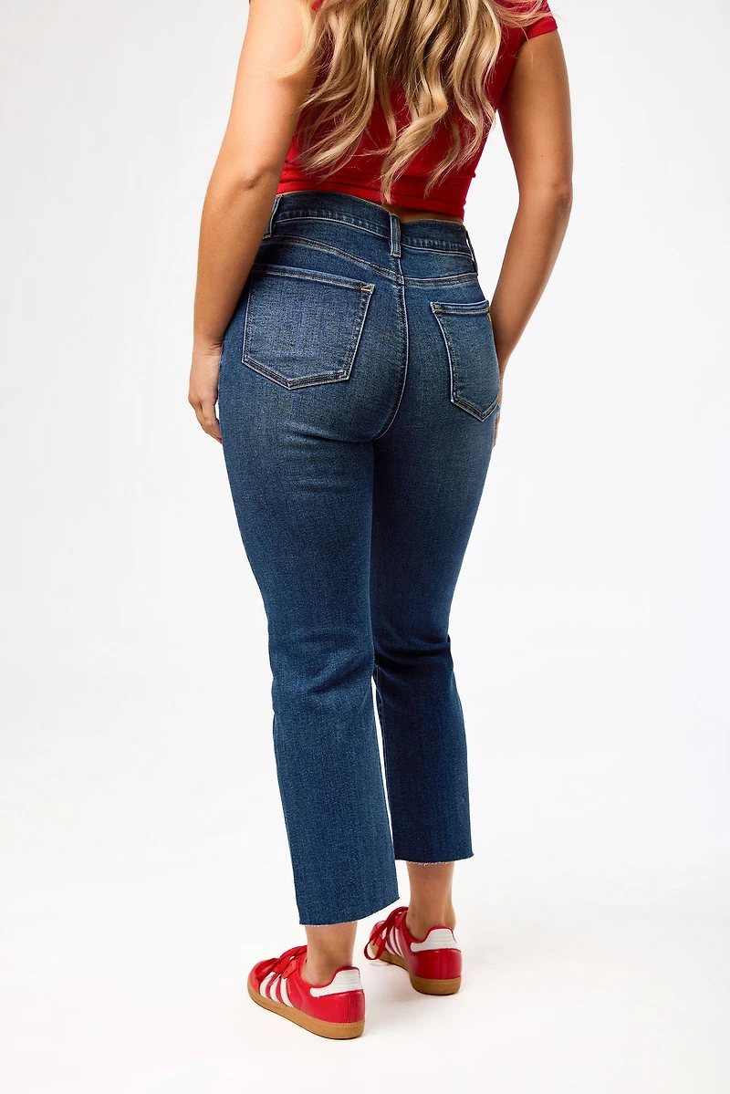 WallFlower Summer Wash Fearless Curvy Super High-Rise Ankle Bootcut