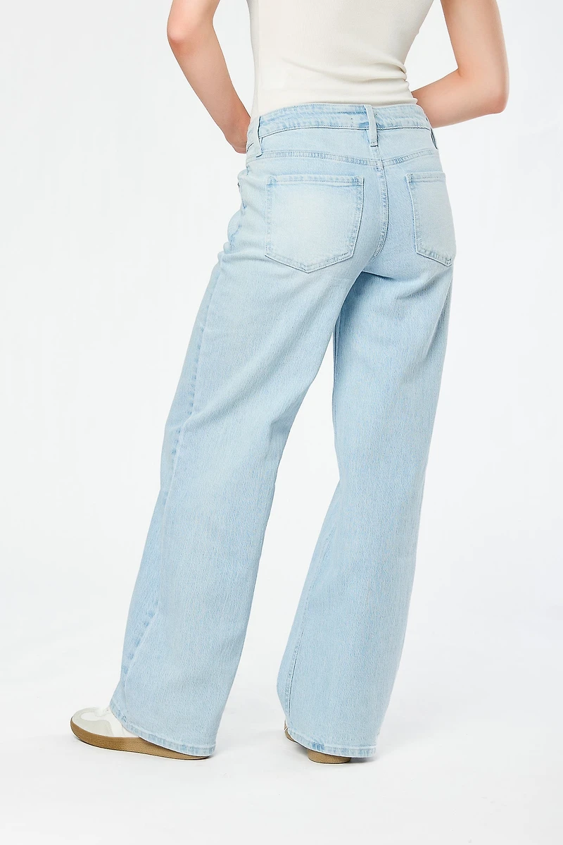 Tattoo “Riley” Bleach Wash Low-Rise Wide-Leg Jean