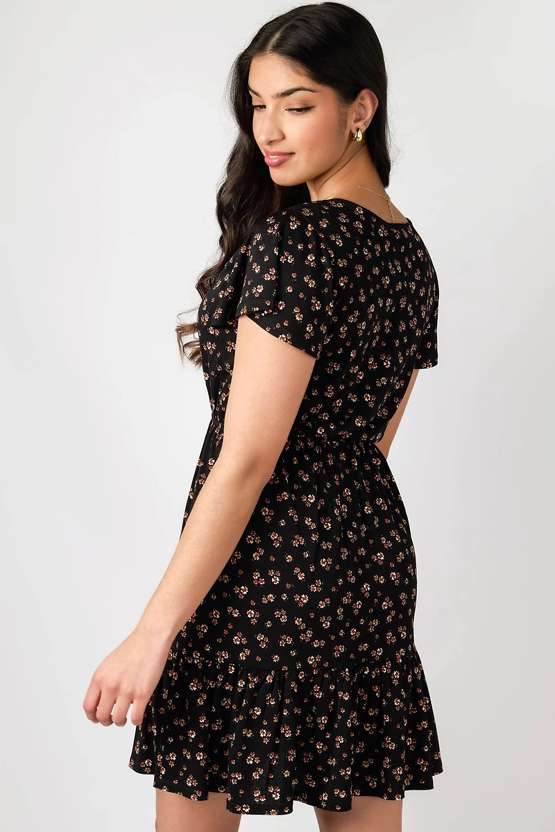 Ditsy Knit Crepe Flutter-Sleeve Dress