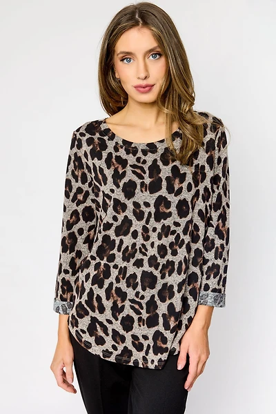 Animal Print Scoop-Neck 3/4-Sleeve Sweater with Shirttail Hem