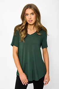 Short Sleeve V-Neck Tee with Shirttail Hem