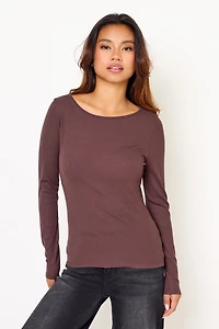 Ribbed Boat Neck Long Sleeve Tee
