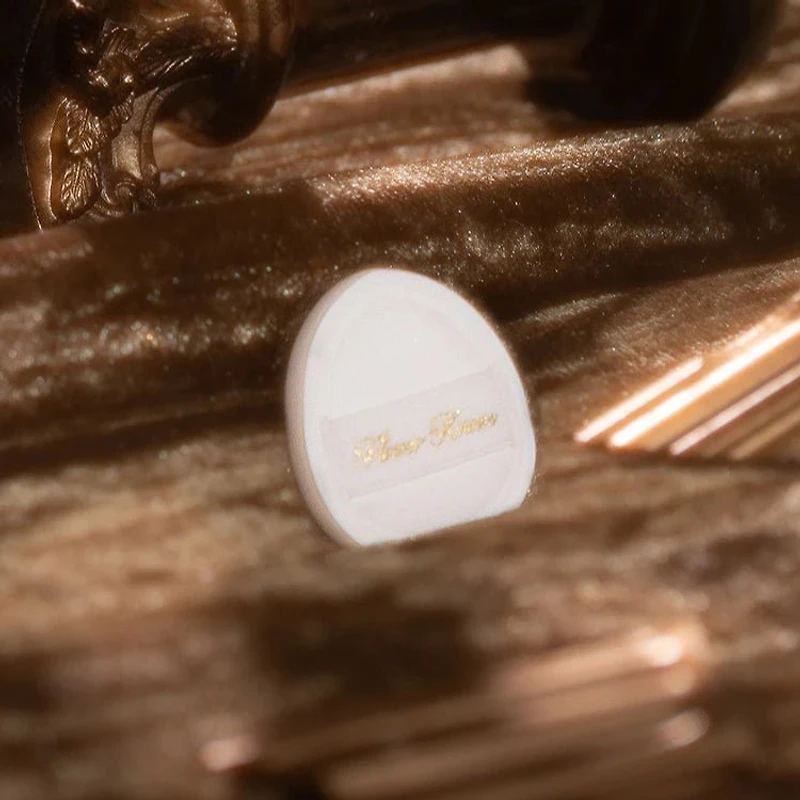 Flower Knows Little Angel Finger Cushion Powder Mini Puff