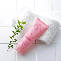 KIKUMASAMUNE Japanese Sake Gel Cleansing 200g