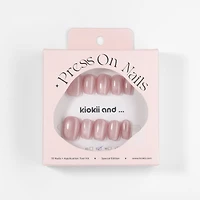 Kiokii Handmade Press-On Nails-Glamorous Soft Pink Nail Set