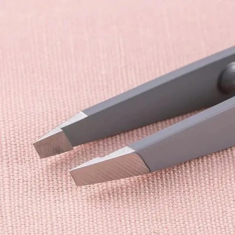 Kai Nyammy Nyarming Tweezer 1pc