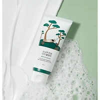 Round Lab Pine Calming Cica Cleanser 150ml