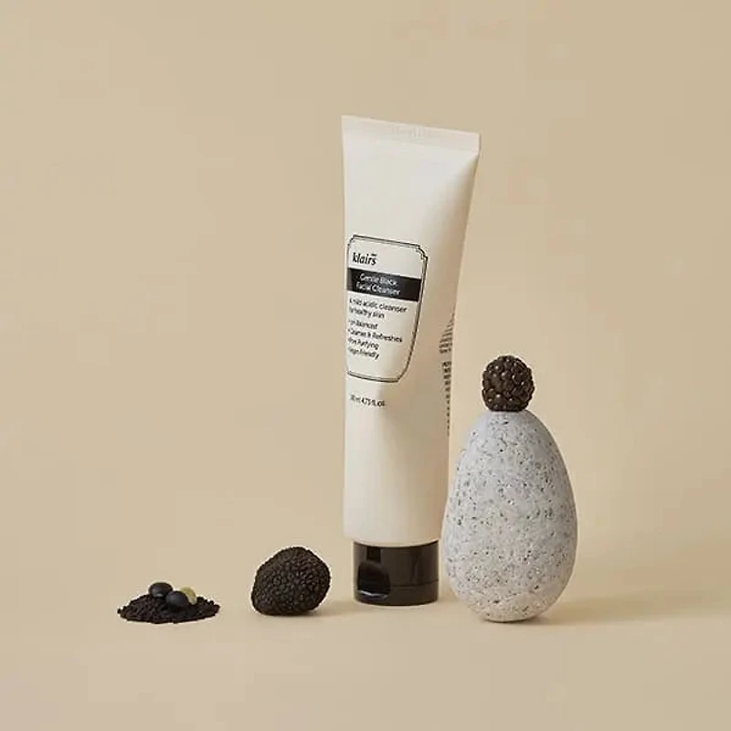 Klairs Gentle Black Facial Cleanser 140ml