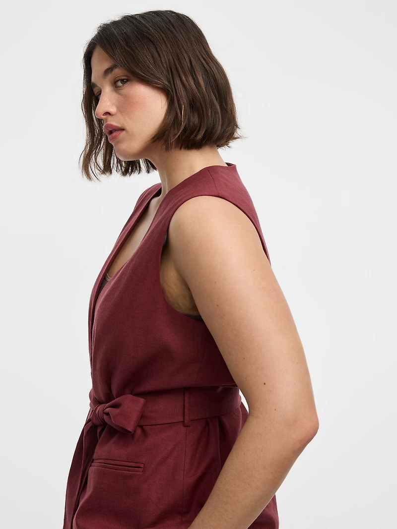 Sleeveless Belted Blazer