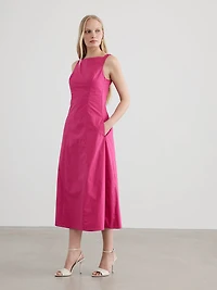 Sleeveless Boat-Neck Maxi Dress