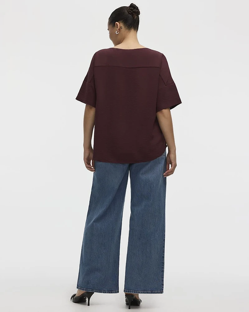 Short-Sleeve Crew-Neck T-Shirt Blouse