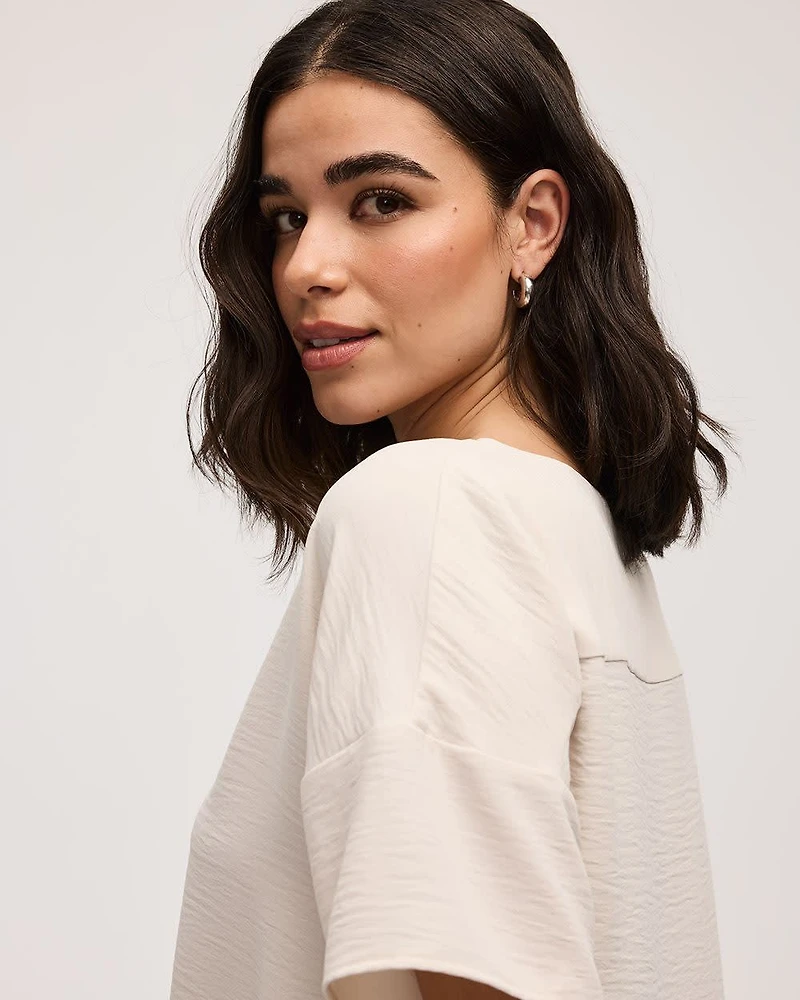 Short-Sleeve Crew-Neck T-Shirt Blouse