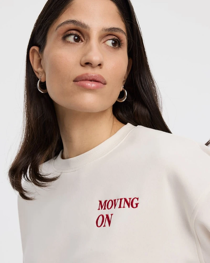 Long-Sleeve Crew-Neck Fleece Sweatshirt with Quotes