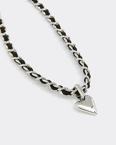 Short Necklace with Heart Pendant