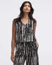 Blouse boutonnée à manches très courtes et col V