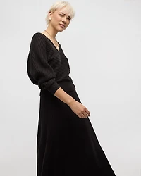 Long-Dolman-Sleeve V-Neck Ribbed Pullover