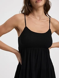 Robe courte sans manches avec haut en nid d'abeille