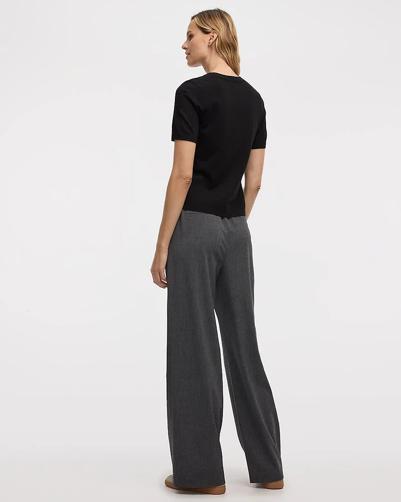 Short-Sleeve Buttoned-Down Cardigan