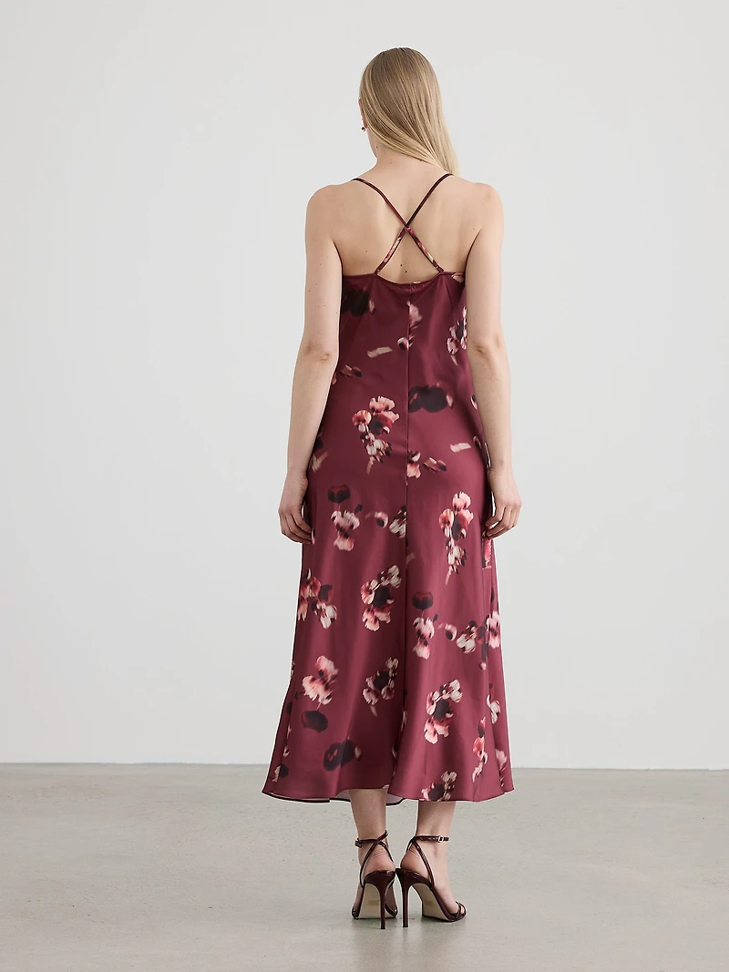 Robe maxi sans manches à col drapé