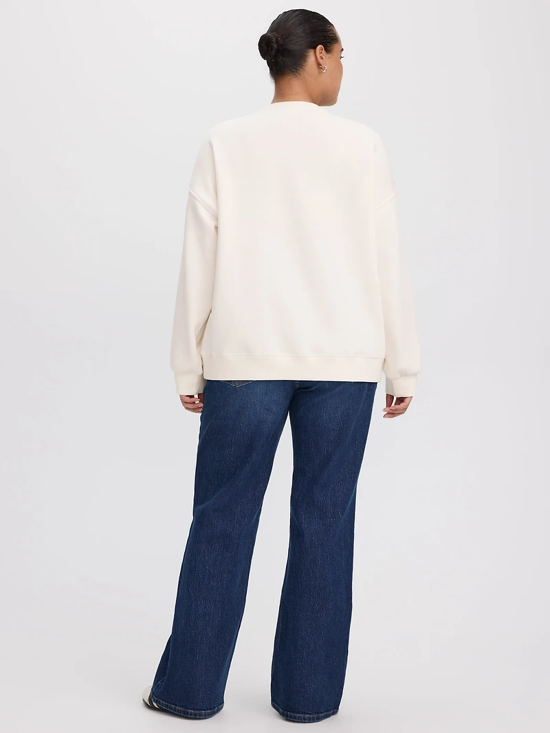 Long Crew-Neck Fleece Sweatshirt - R Essentials