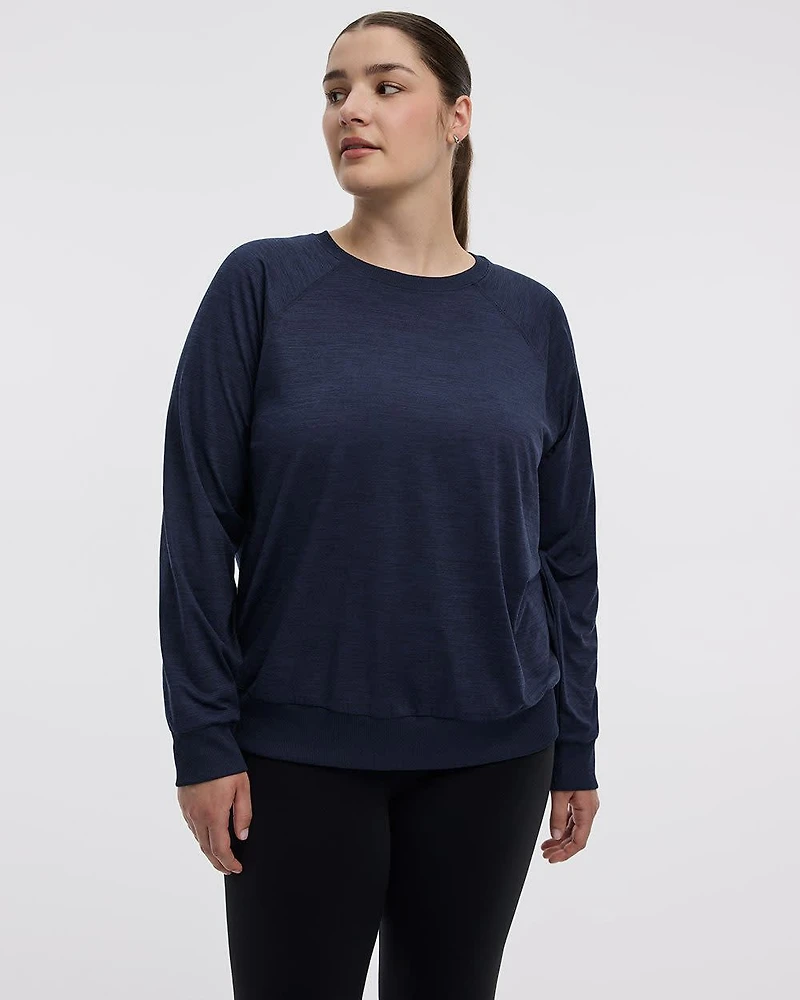 Long-Sleeve Crew-Neck Pullover - Dry-Lux (R) Hyba Essentials
