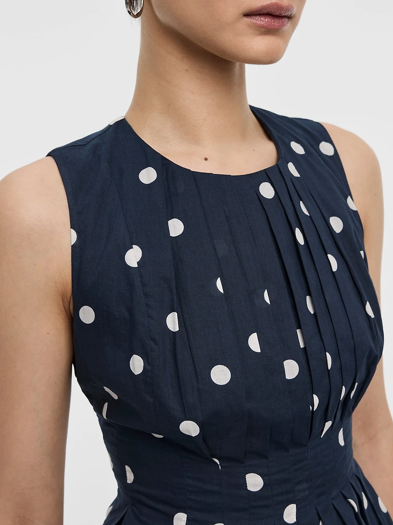 Sleeveless Crew-Neck Blouse with Pintucks