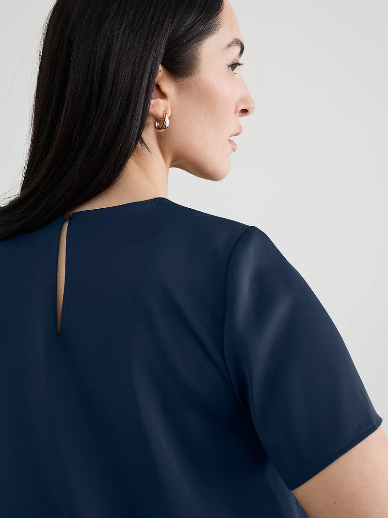 Robe maxi évasée à manches courtes