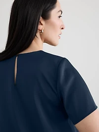 Robe maxi évasée à manches courtes