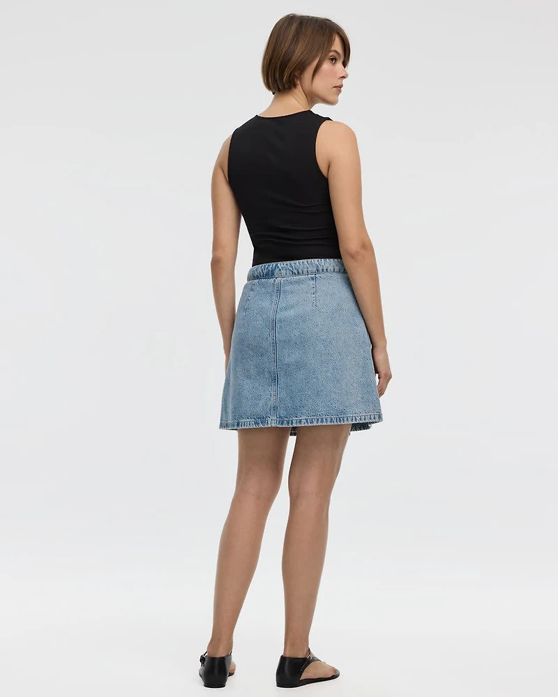 Jupe-short portefeuille en denim