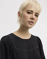 Robe à manches aux coudes bouffantes et col rond