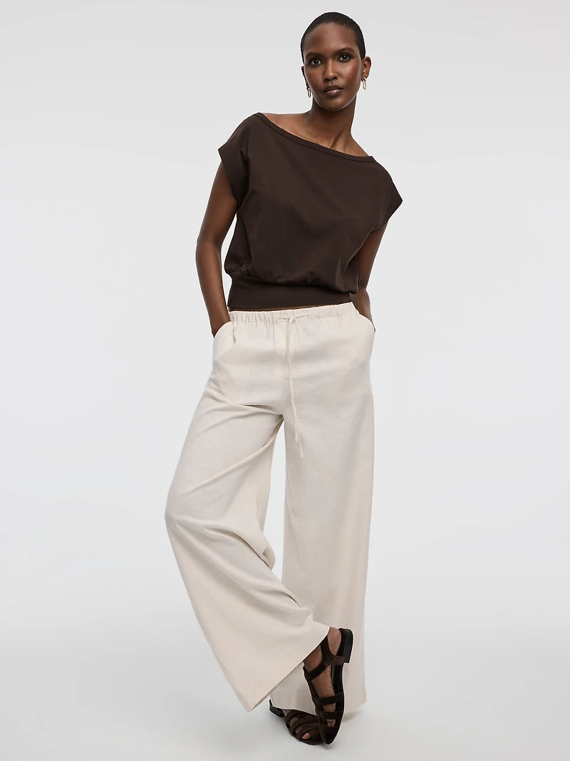 Wide-Leg Linen-Blend Pant