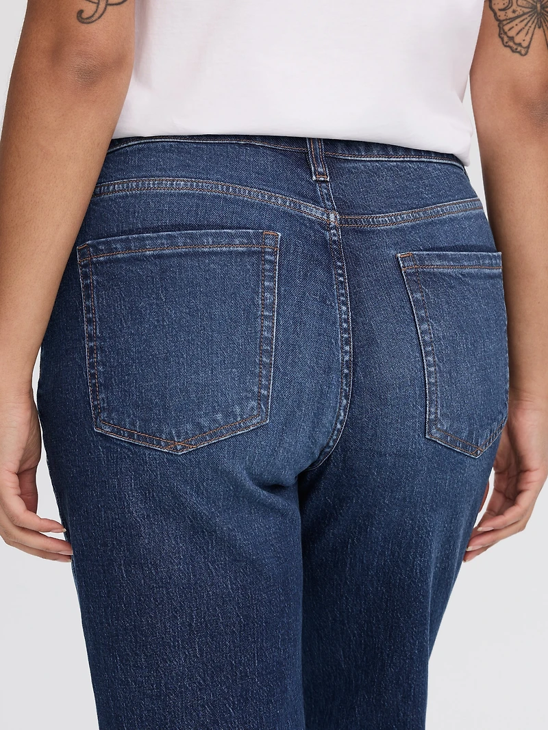Jean à jambe évasée et taille mi-haute - Coupe Courbes