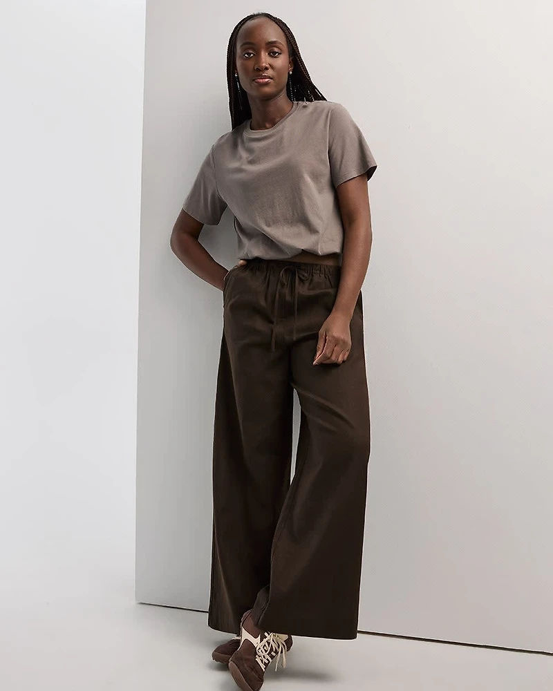 Wide-Leg Linen-Blend Pant