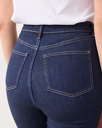 Skinny-Leg High-Rise Jean - The Signature (R) Curvy Fit