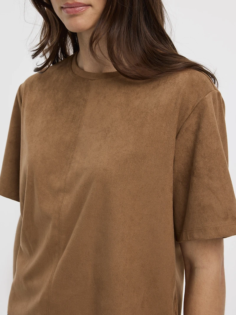 T-shirt à col rond en faux suède