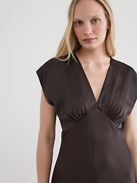 Robe maxi à taille empire et col V