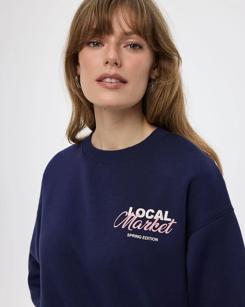 Long-Sleeve Crew-Neck Fleece Sweatshirt