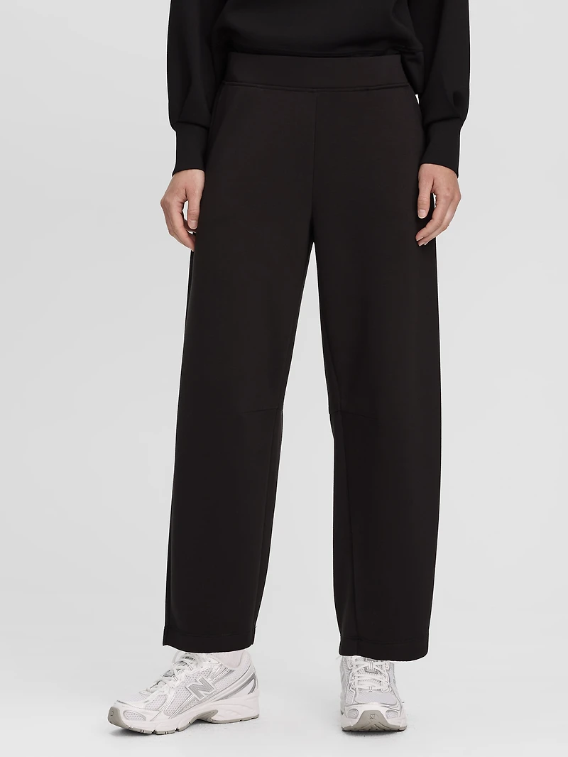 Barrel-Leg Pull-On Pant - HYLUX Hyba