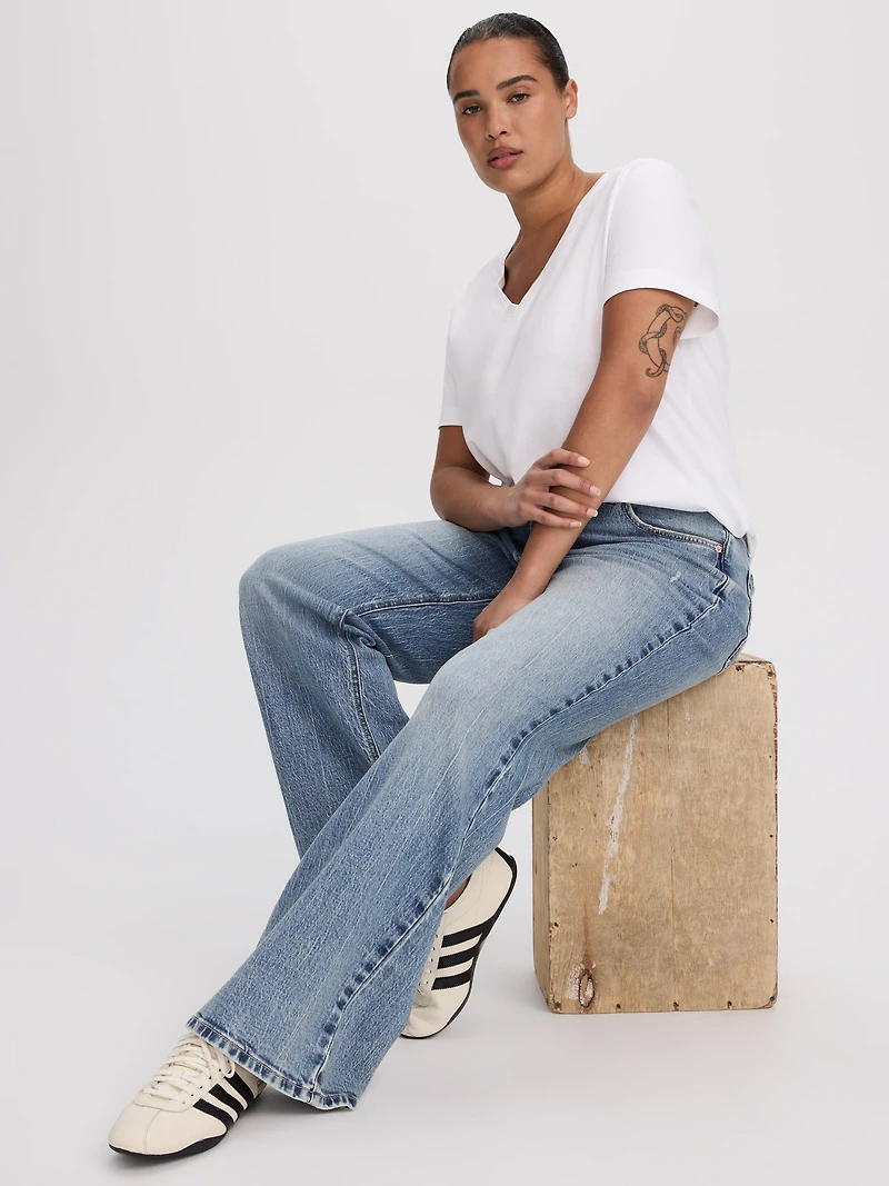 Jean à jambe évasée et taille mi-haute - Coupe Courbes