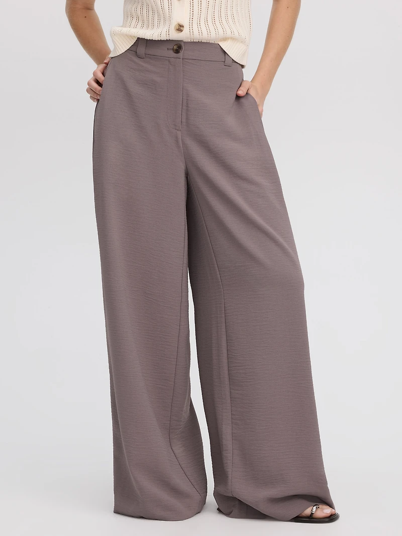 Wide-Leg High-Rise Pant