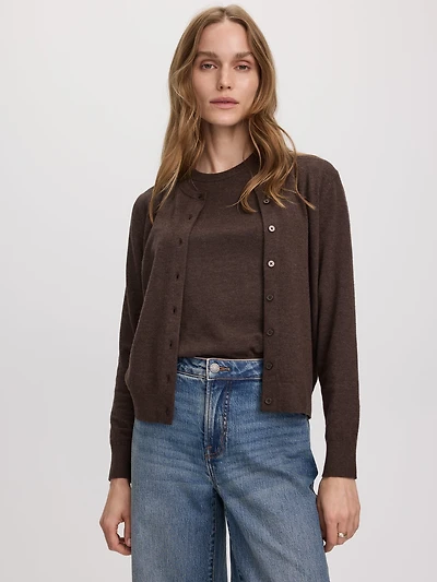 Crew-Neck Cardigan - R Essentials