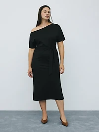 Robe midi à manches courtes épaule dénudée